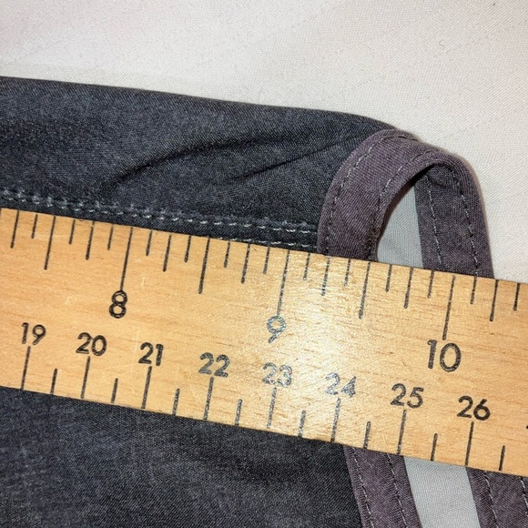 Matix waist 35” Velcro tie front Board Shorts with patch / logo print material - Picture 14 of 16